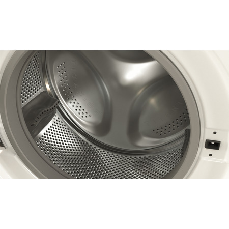 Пральна машина автоматична Indesit BWSE 71293X WBV UA (6789916) Изображение