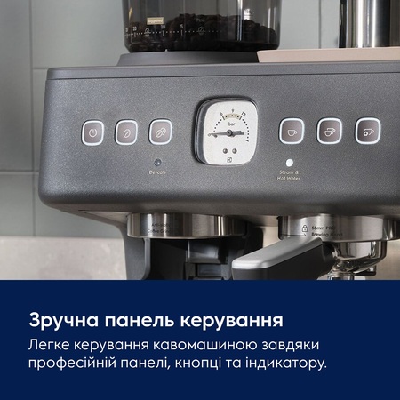 Кавоварка еспресо Electrolux E8EC1-8BP (7157708) Изображение