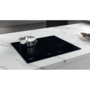 Варильна поверхня індукційна Whirlpool WSQ2760BF Изображение