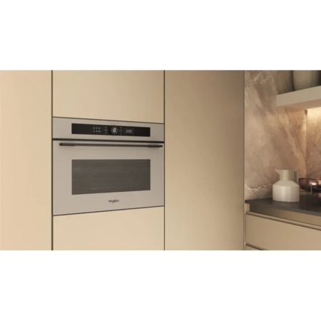 Мікрохвильова піч вбудована Whirlpool WMW57DHME Зображення