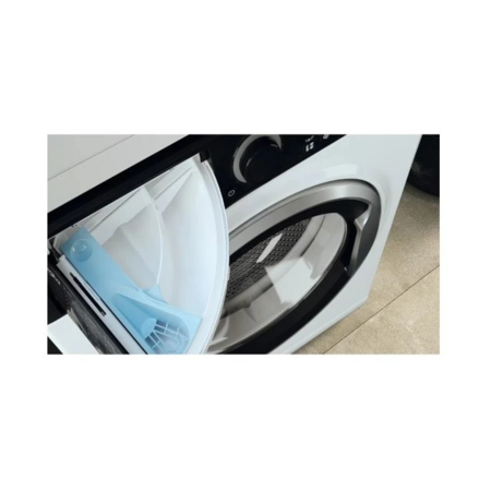 Пральна машина Whirlpool WRBSB6228BUA білий з чорним Изображение