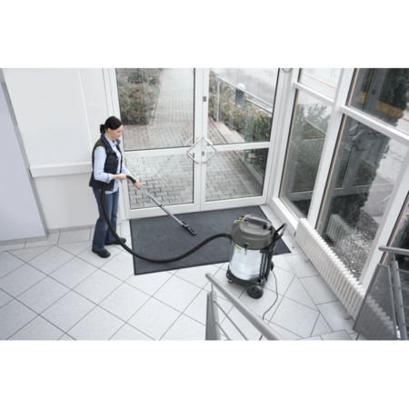 Пилосос Karcher NT 70/2 Me Classic (1.667-306.0) Изображение