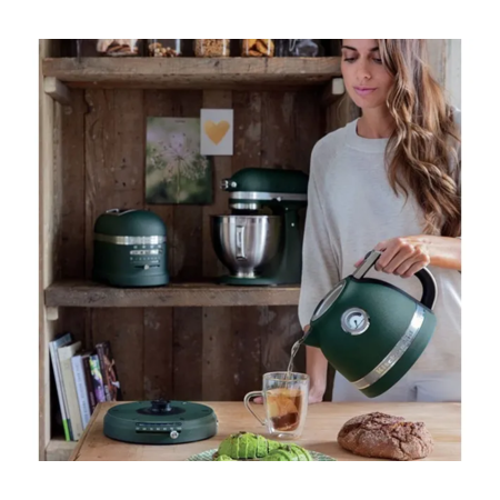 Електрочайник KitchenAid Artisan 1,5 л 5KEK1522EPP пальмовий Зображення
