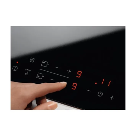 Варильна поверхня індукційна Electrolux LIB60420CL Зображення