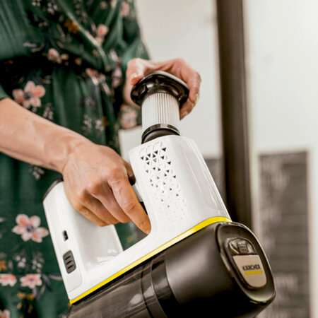 Акумуляторний пилосос Karcher VC 6 Cordless OurFamily (1.198-670.0) Зображення