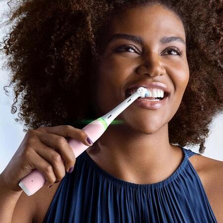 Зубна електрощітка Braun Oral-B iO Series 3 iOG3.1A6.0 Blush Pink Зображення