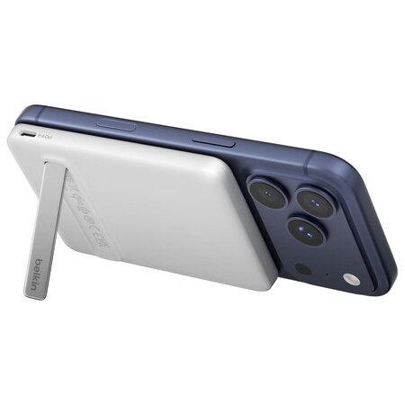 Універсальна мобільна батарея Belkin Magnetic Kickstand 5000mAh 20W White (BPD011HQWH) Зображення