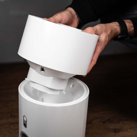 Автоматична годівниця Petoneer FDW050 Nutri Vision Mini з Wi-Fi, двосторонньою камерою та динаміком (2,6 л) — смарт годівниця для домашніх тварин Изображение