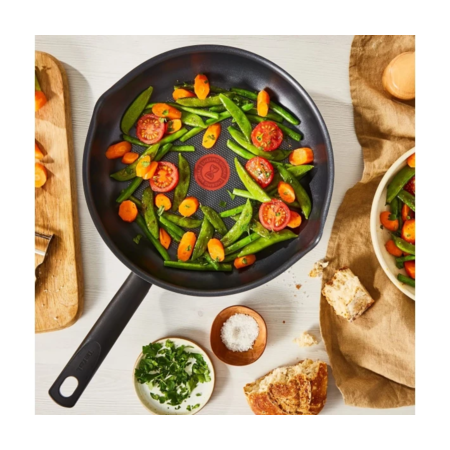 Tefal Сковорода з кришкою Day by Day, 24см, з кришкою, алюміній, бакеліт, скло, чорний (B5580423UA-e) Зображення
