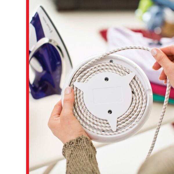 Фото 2 Russell Hobbs 23300-56 Supreme Steam Cordless Iron