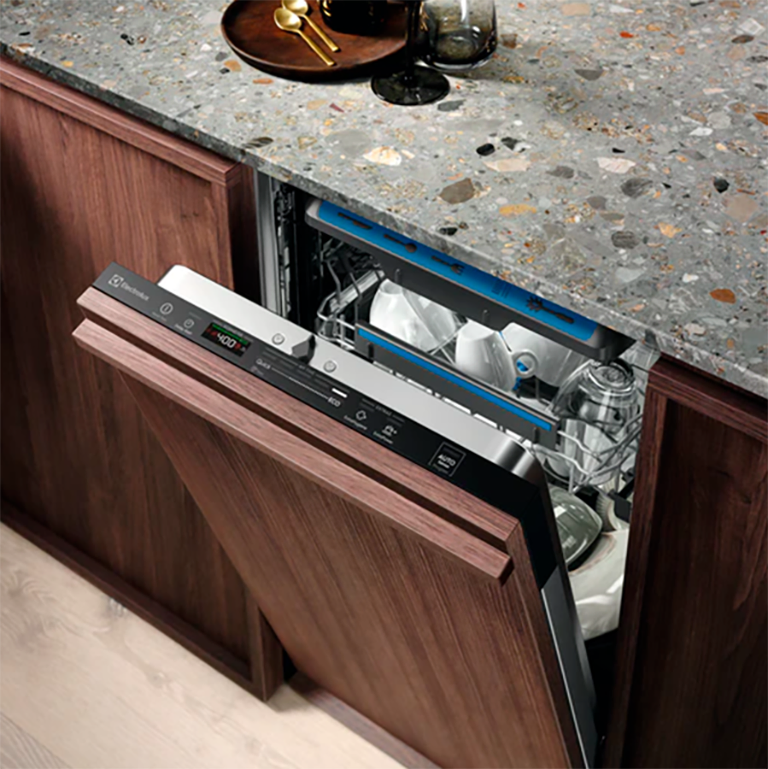 Фото 4 Electrolux ETM43211L