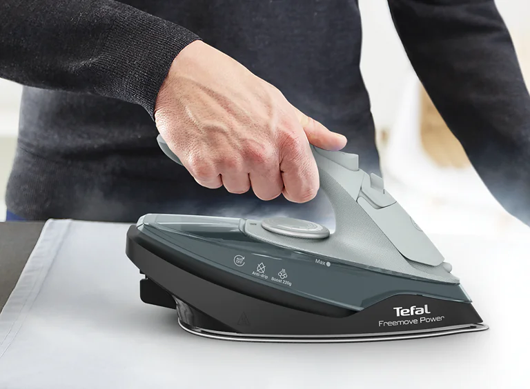 Фото Tefal Freemove Power FV6670E0