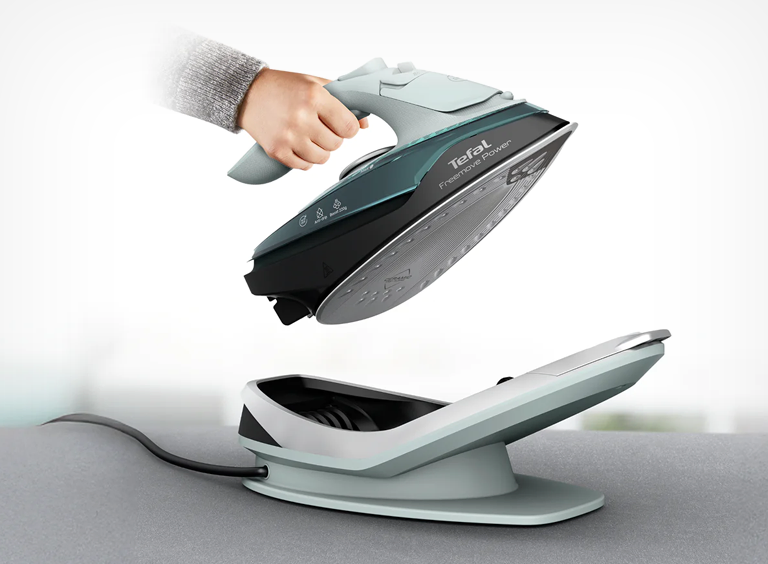 Фото Tefal Freemove Power FV6670E0